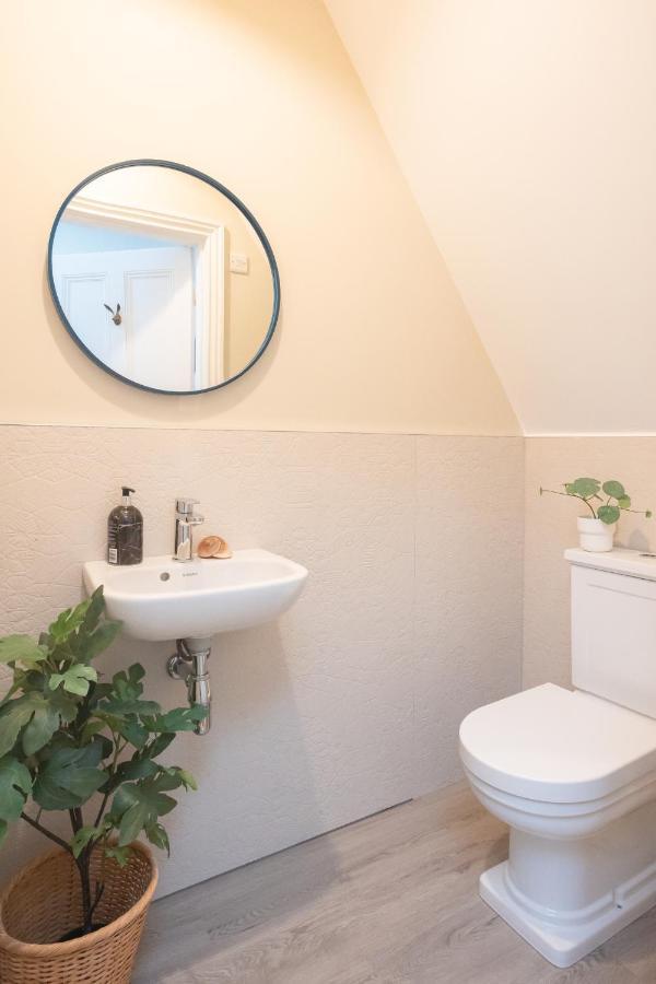 Apartamento Spacious 3Br Victorian Cheltenham Loft Flat In Cotswolds - Free Parking Exterior foto