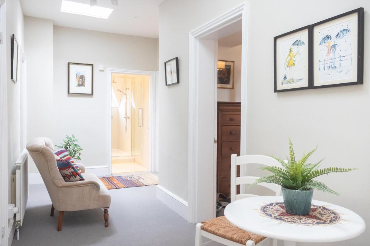 Apartamento Spacious 3Br Victorian Cheltenham Loft Flat In Cotswolds - Free Parking Exterior foto